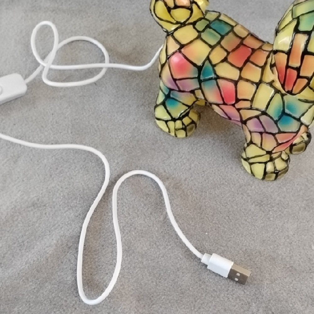 NWT USB Stained Glass Dog Lantern - Picture 5 of 9